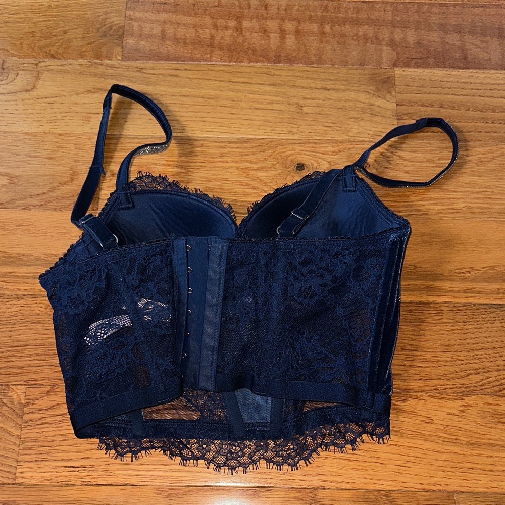 Victoria Secret Elegant Lace Bustier in Navy Blue - Picture 2 of 3